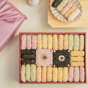 무진장한과 강릉사천 수제조청한과 선물세트 3단 꽃수담2호